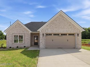 113 Freeman Ave, Bardstown, KY 40004