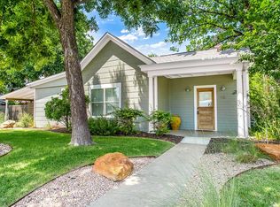 418 E Schubert St, Fredericksburg, TX 78624