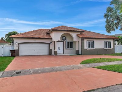 7090 W 5th Ave, Hialeah, FL, 33014