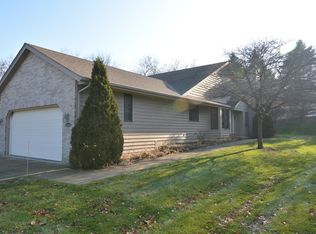 6205 Hilltop Dr, Mount Pleasant, WI 53406