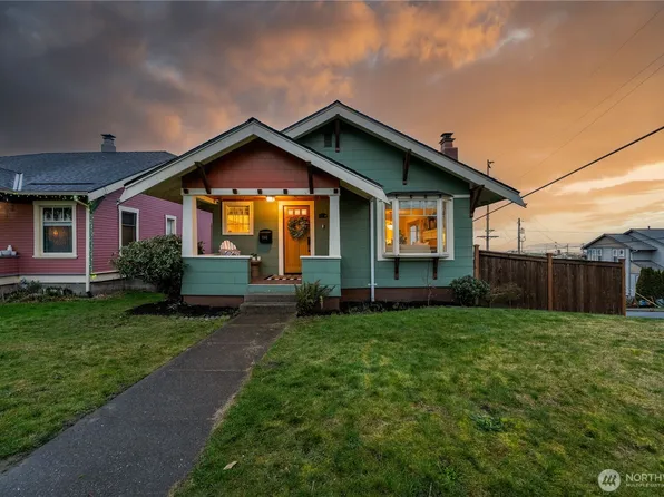 2302 Grand Avenue, Everett, WA 98201