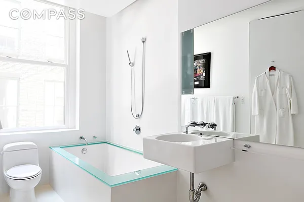 Rented by Compass | media 6