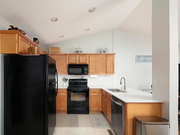 5th image of 3661 Leisure Creek Ct