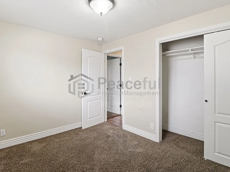 122 N N St #10 — Photo 12