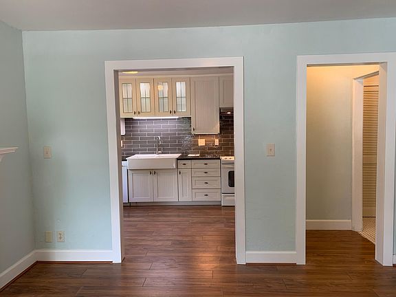 3rd image of 2025 9th St #A