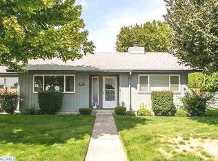 505 N Yelm St, Kennewick, WA 99336