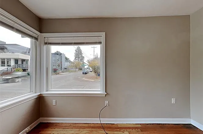 4700 SW Othello St #1 — Photo 6