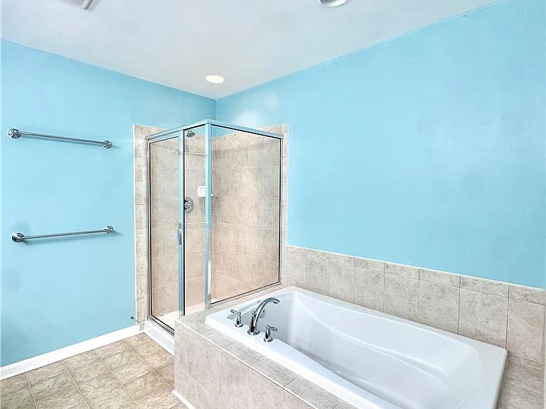 8704 Mayfair Ct — Photo 23