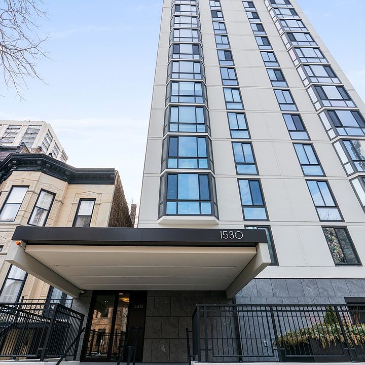 1st image of 1530 N Dearborn Pkwy APT 6N