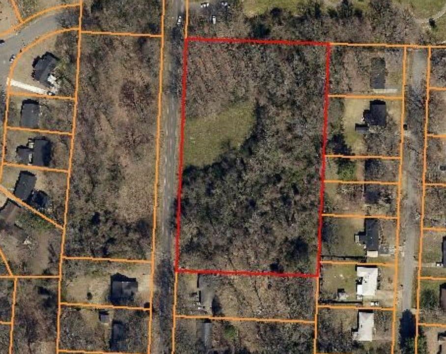 2nd image of Auburn Rd