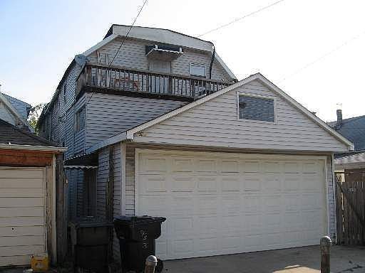 3rd image of 2944 N Elston Ave