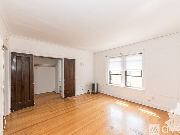 3rd image of 1940 W Wilson Ave #1954-3BB