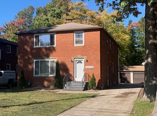 2312 Grantwood Dr #UP, Cleveland, OH 44134