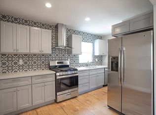 9238 San Antonio Ave APT A, South Gate, CA 90280