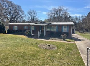 301 Thompson Rd, Chesnee, SC 29323