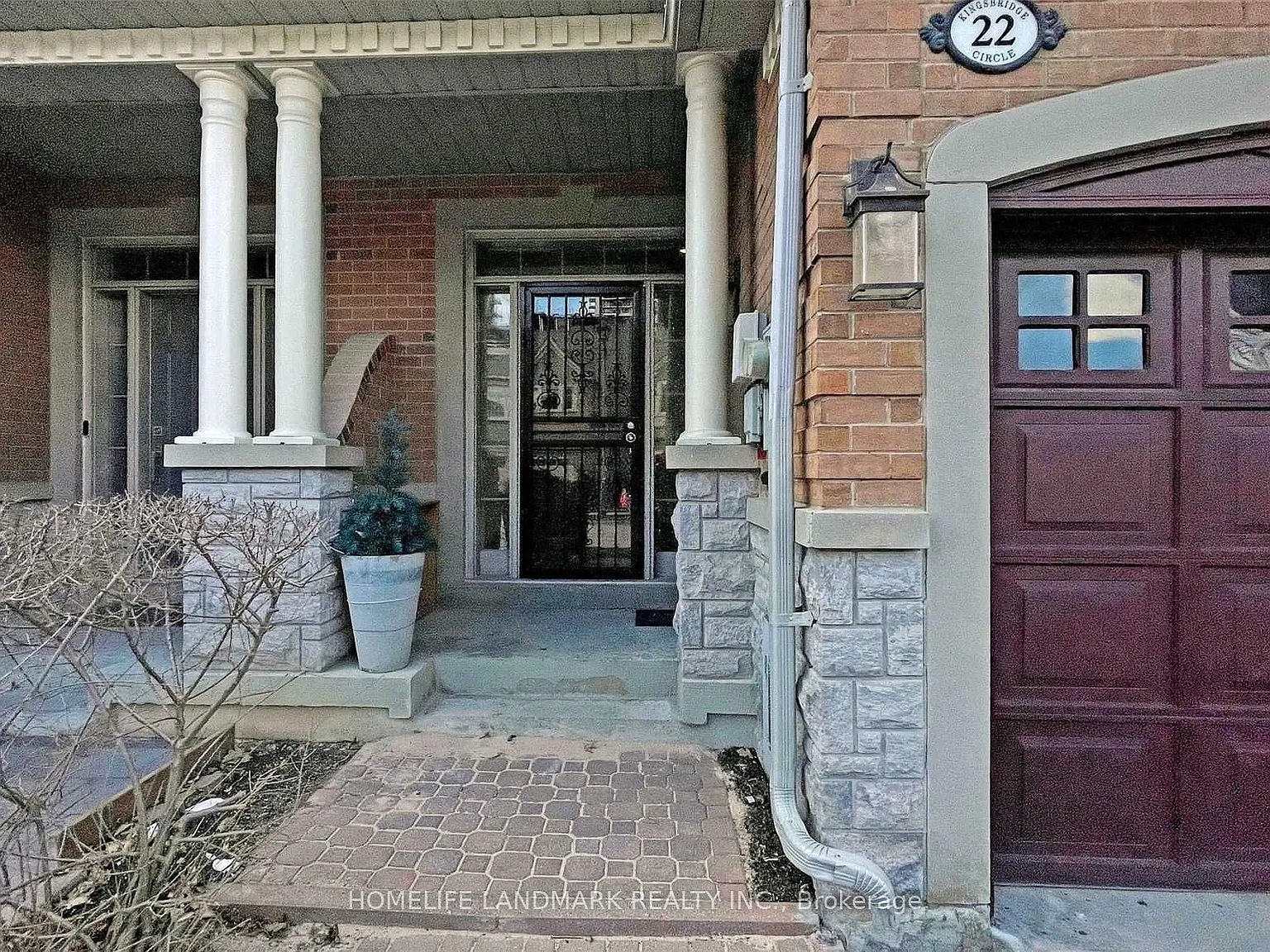 4 bed, $3,900 — Photo 2