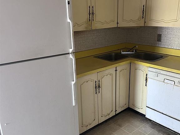 4th image of 1151 Appleseed Ln APT D