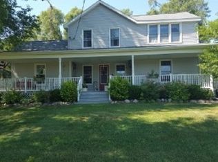 4591 Squires Rd, Quincy, MI 49082