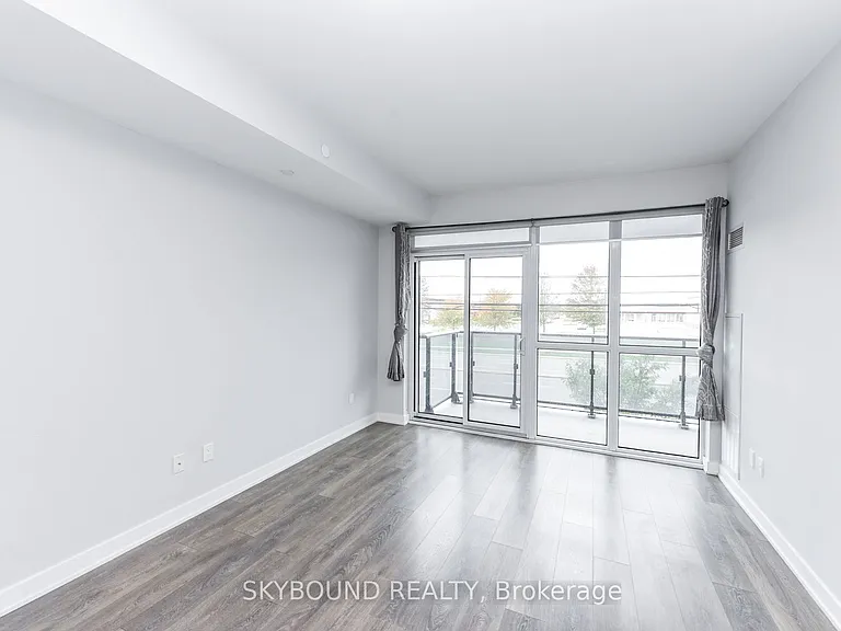 4655 Glen Erin Dr #210 — Photo 12