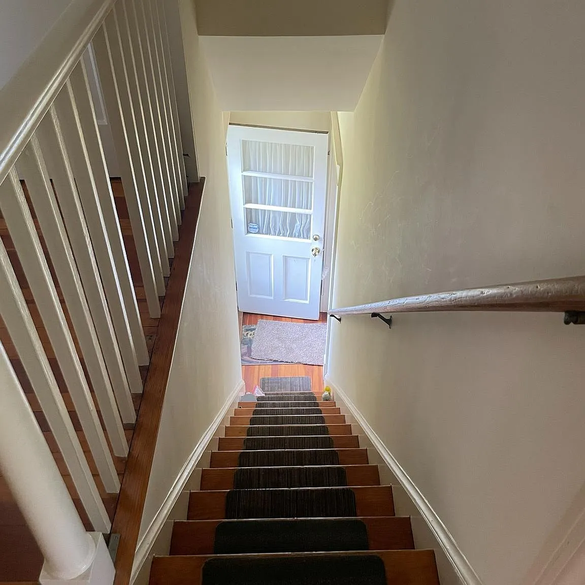 1 bed, 700 sqft, $1,550 — Photo 4
