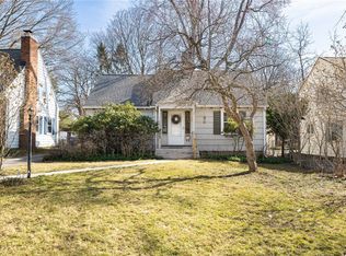 87 Fairlea Dr, Rochester, NY 14622