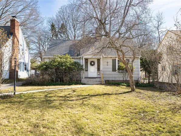 87 Fairlea Dr, Rochester, NY 14622
