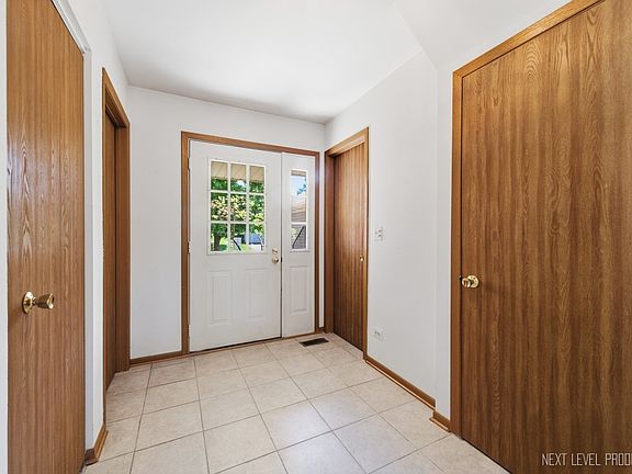 2nd image of 1334 Coldspring Rd #1334