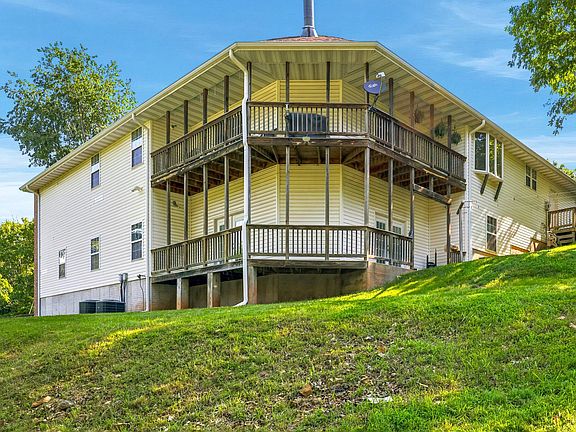 2nd image of 85 Dogwood Ridge Drive