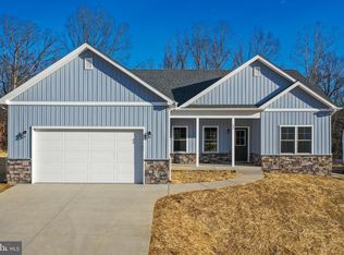 145 Larimar Ln, Inwood, WV 25428