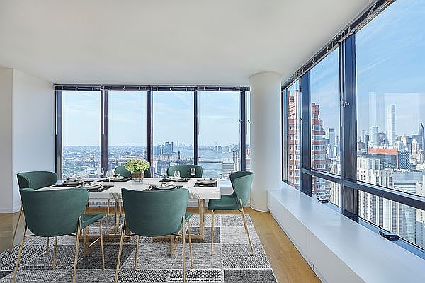 1st image of 525 E 72nd St APT 32I