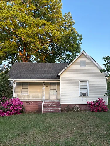 16 Duke St Photo 1