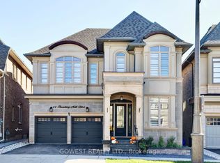 14 Threshing Mill Blvd, Oakville, ON L6H0V7