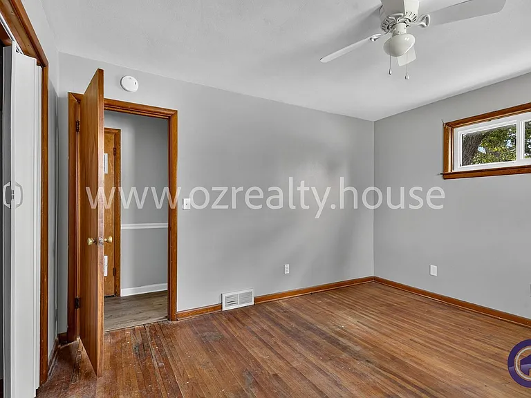 3226 N McCord Rd — Photo 16