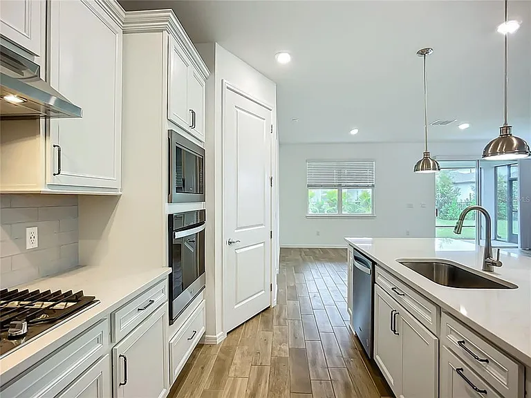 10005 Patterson Way — Photo 25