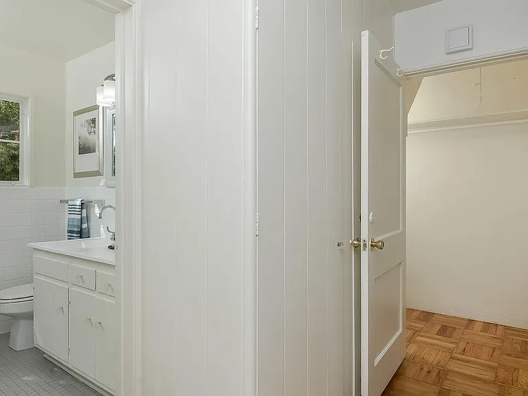 5262 Village Grn — Photo 9