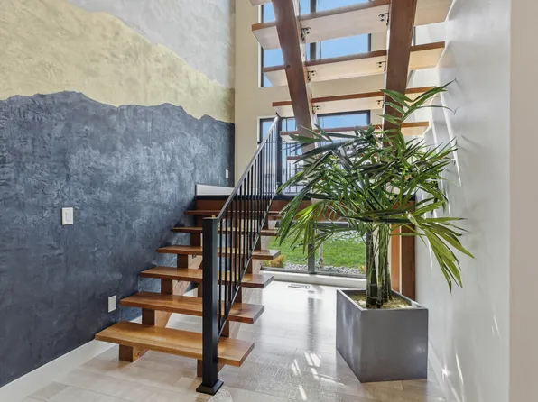 5 Saint Andrews Ln, Sheridan, WY 82801