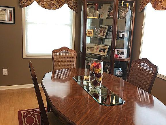 5th image of 1810 Hickory Ln Unit 1730
