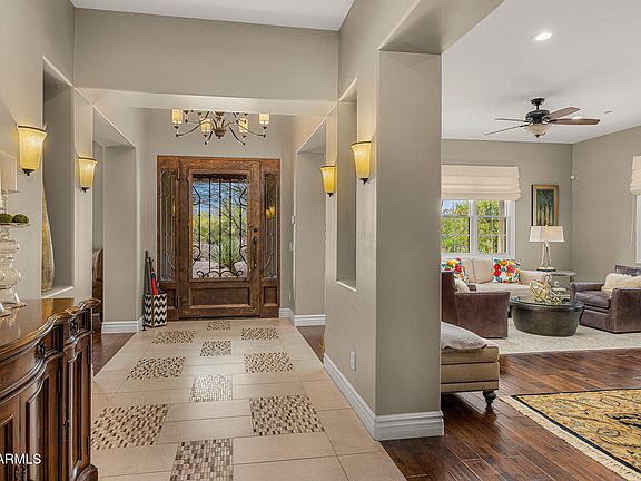 4th image of 8300 E Dixileta Drive #289