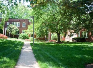 1924 N Rhodes St APT 81, Arlington, VA 22201