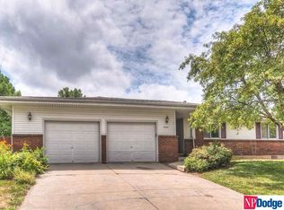9145 Adams St, Omaha, NE 68127