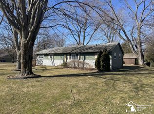 2531 Deborah St, Monroe, MI 48162