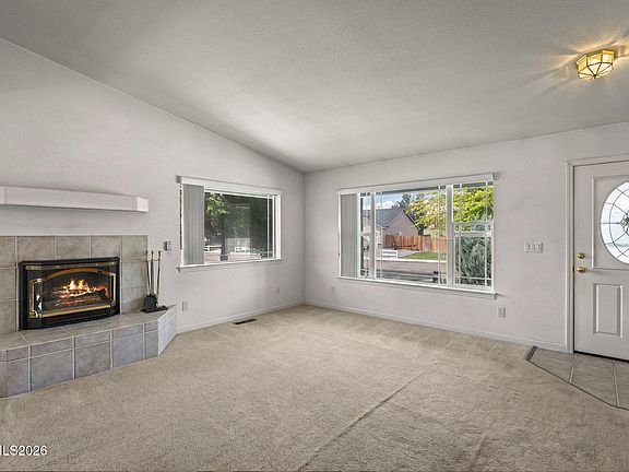 4th image of 1335 E Marion Russell Dr