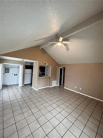 612 Rue Saint Martin #D — Photo 2