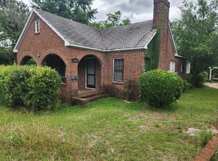 1143 Dawson Rd, Albany, GA 31707