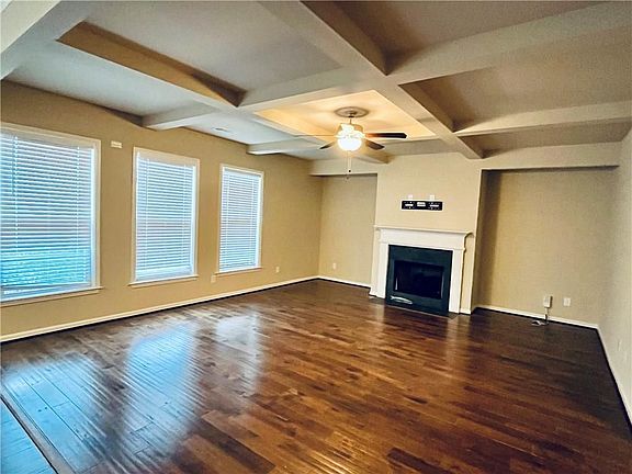 2nd image of 1435 Ox Bridge Way