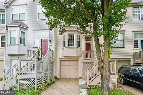 104 Frazer Dr Photo 1