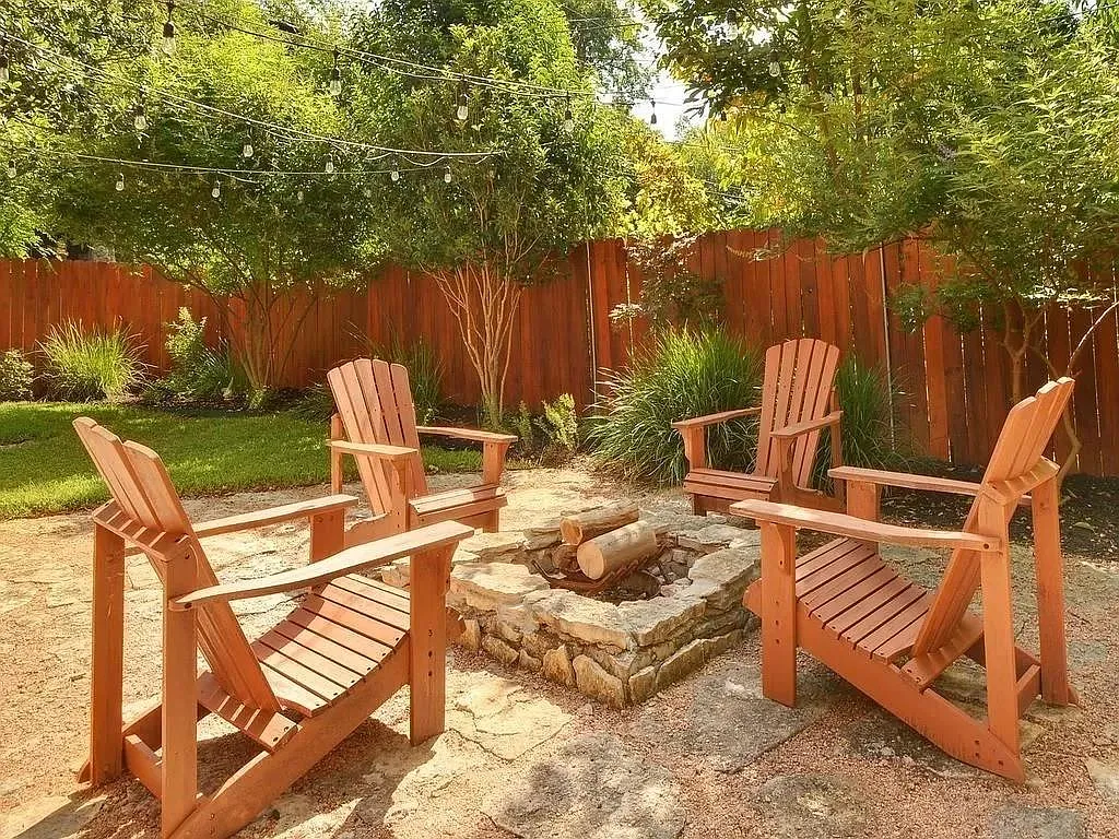 5 bed, 2007 sqft, $4,750 — Photo 2