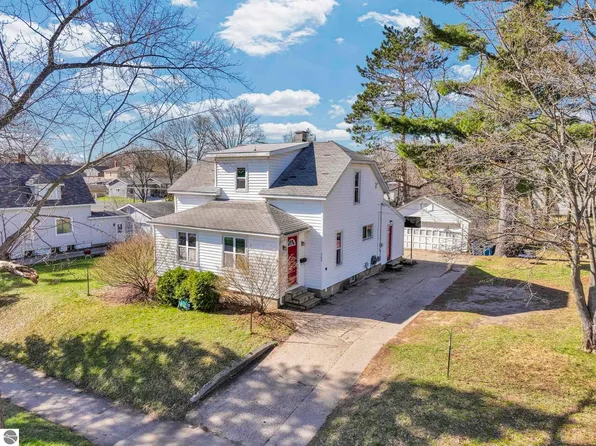 709 Stimson St, Cadillac, MI 49601