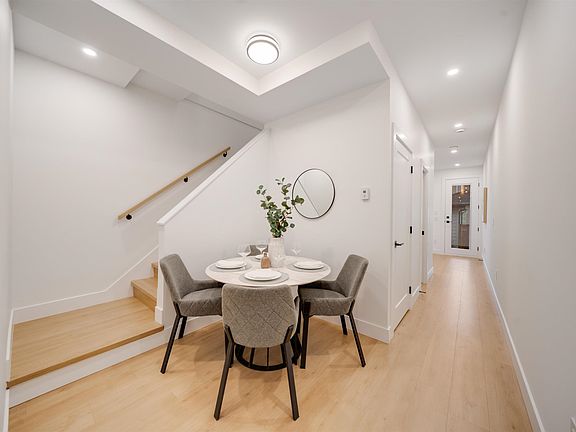 3rd image of 5956 Hardwick St
