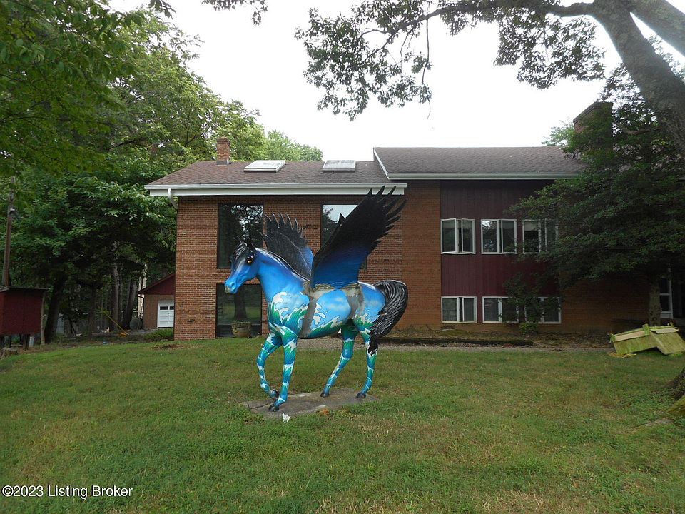 1st image of 1100 Sugartree Ln